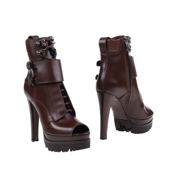 Sergio Rossi Shoes - Sergio Rossi Brown Leather High Heel Ankel Boots